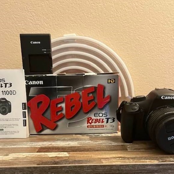 CANON DIGITAL CAMERA EOS REBEL T3 EF-S 18-55 IS II